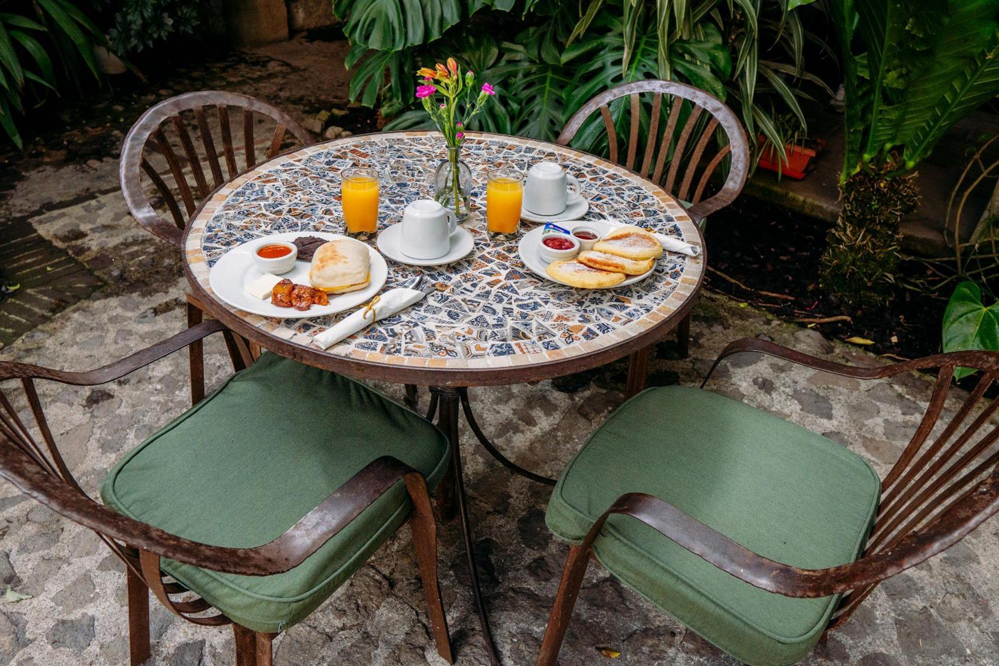 Casa Noble Hotel Antigua Exteriör bild